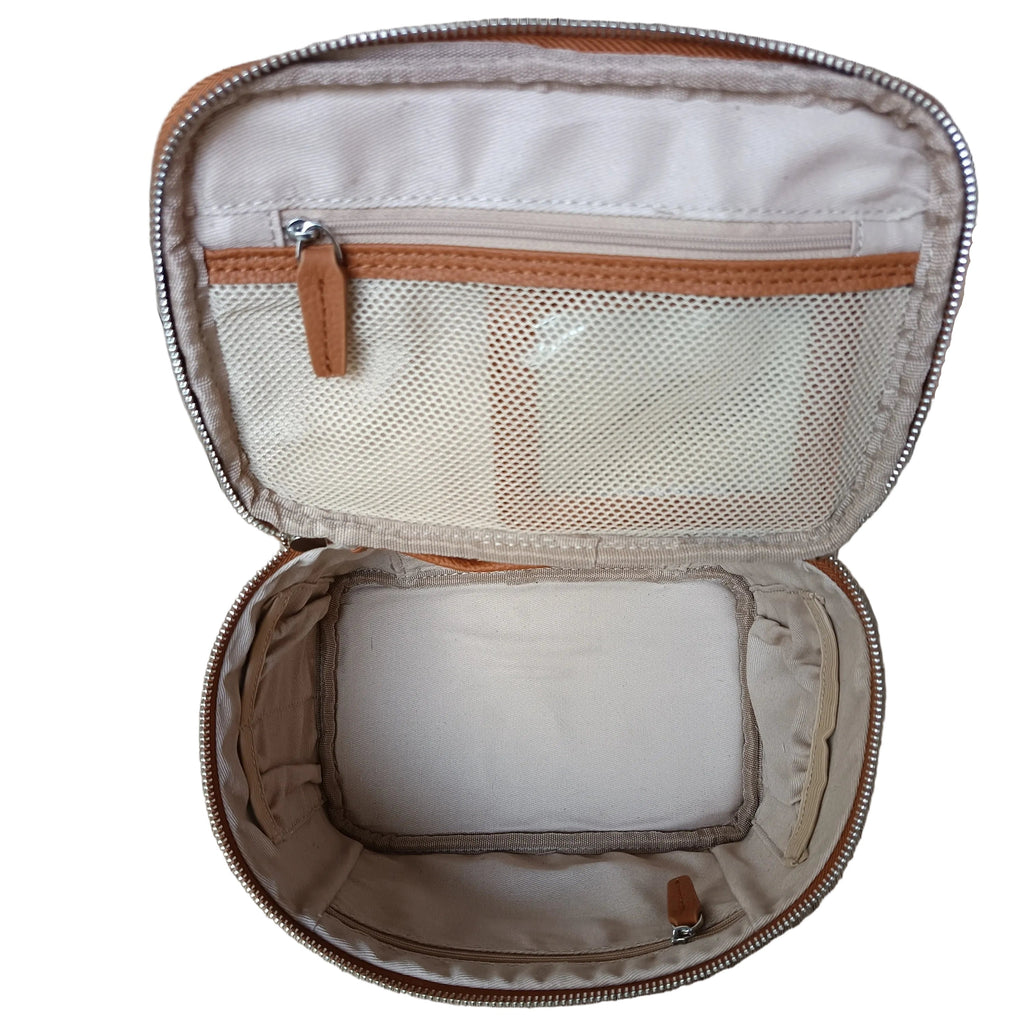 Genuine Leather Travel Make-Up Bag (Deep)