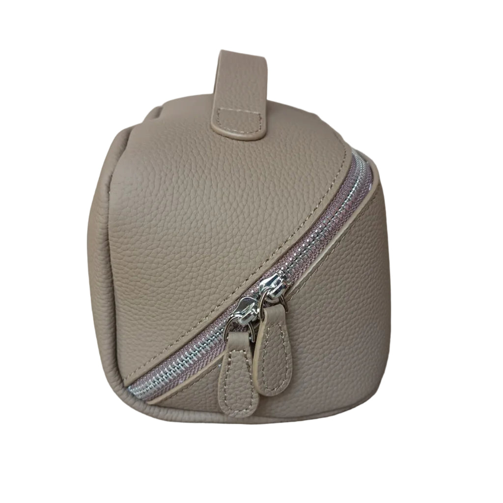Genuine Leather Travel Make-Up Bag (Expanding)